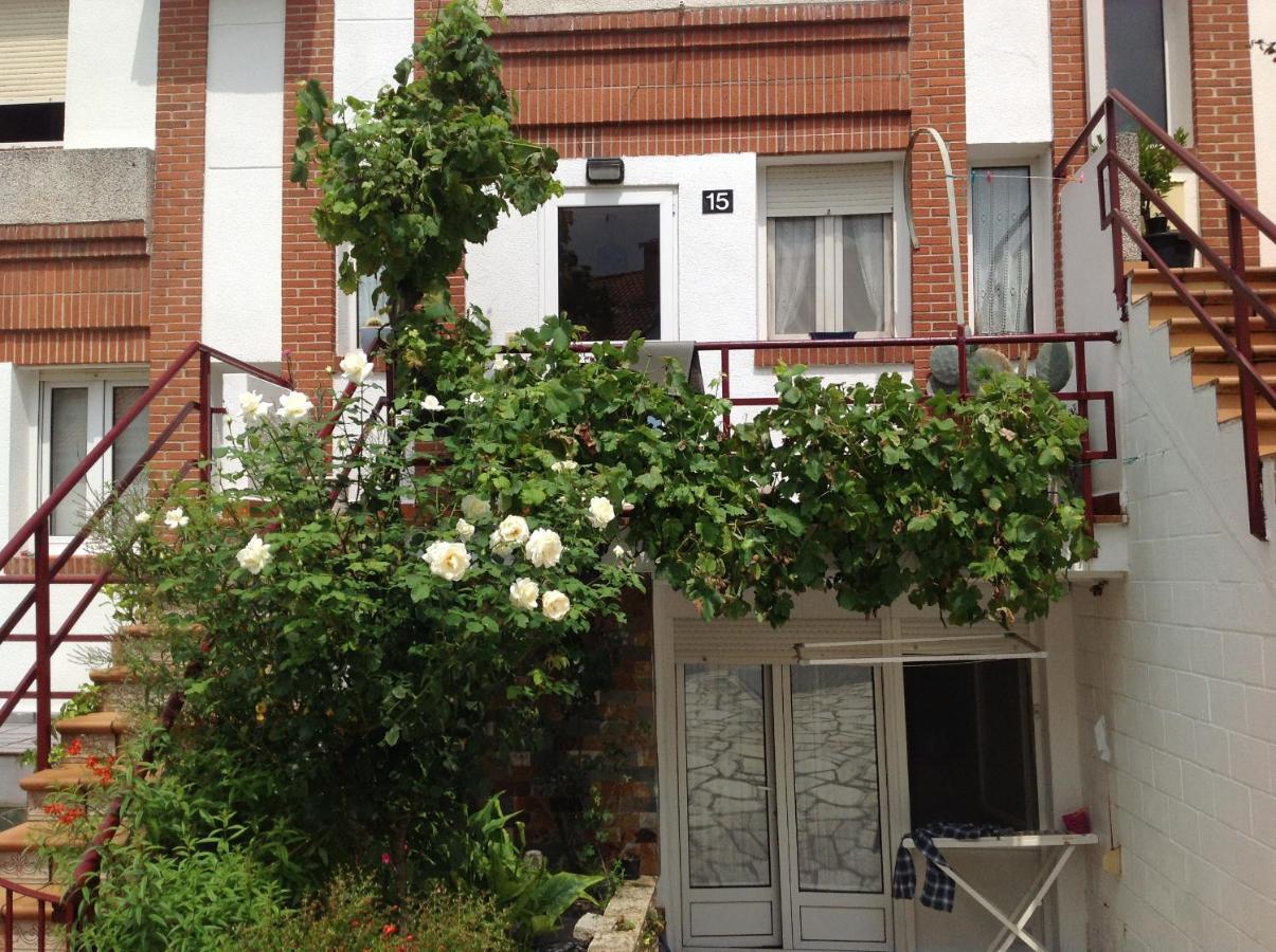 Apartamento Duplex Con Vistas Al Mar Los Girasoles Mogro Bagian luar foto